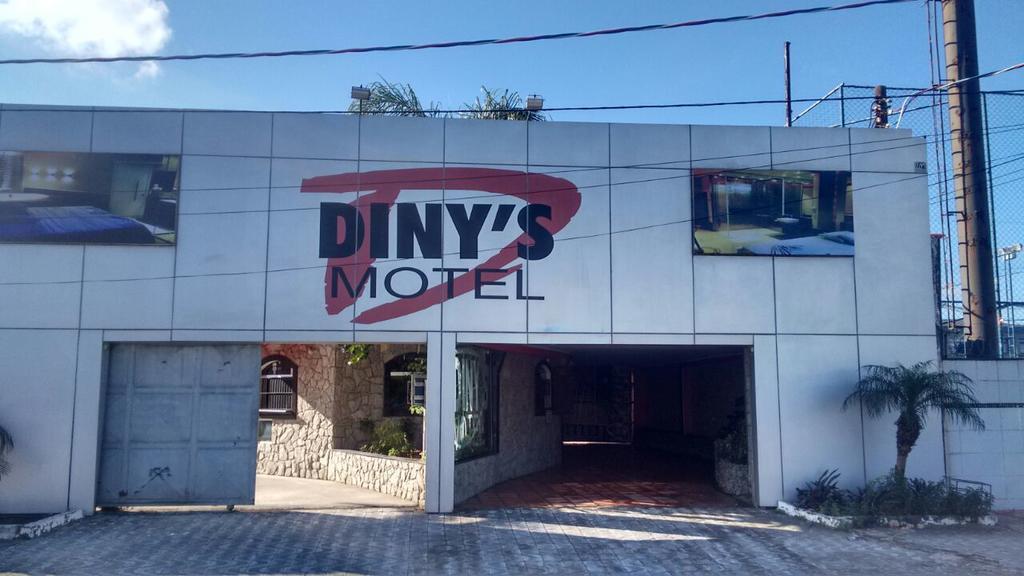 Dinys Motel (Adults Only) Praia Grande  Extérieur photo